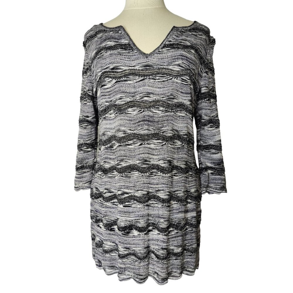 White House Black Market Black & White Blue Sweater L Wave Stripes Knit Sparkle!